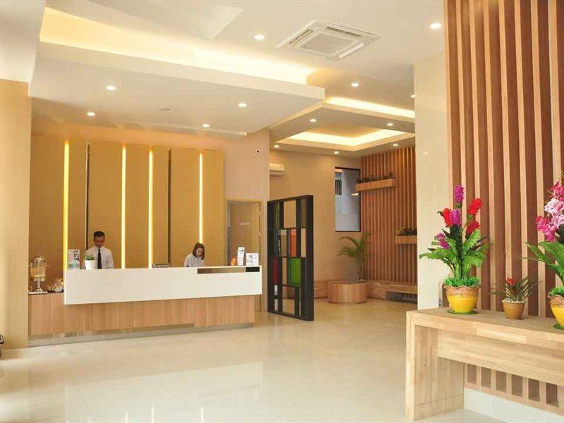 Hotel Mutiara Mitra Reddoorz Padangsidimpuan Eksteriør bilde